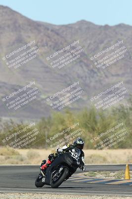 media/Oct-30-2025-Racers Edge (Thu) [[dabbdaf680]]/3-B Group/Session 5 (Turn 6)/